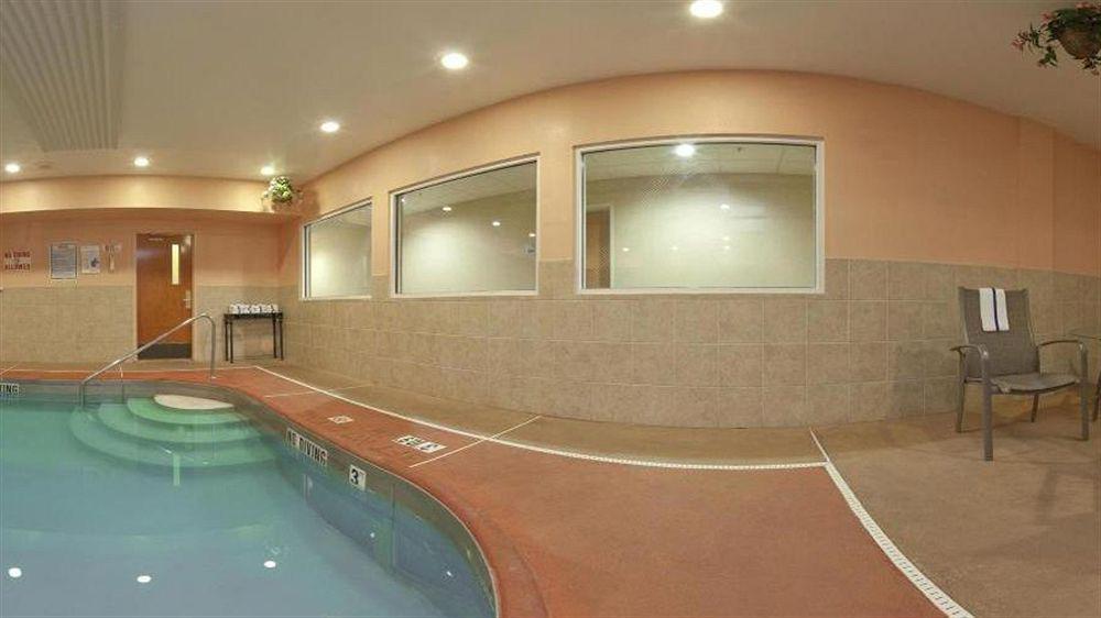Holiday Inn Express & Suites Harrison By Ihg Eksteriør billede