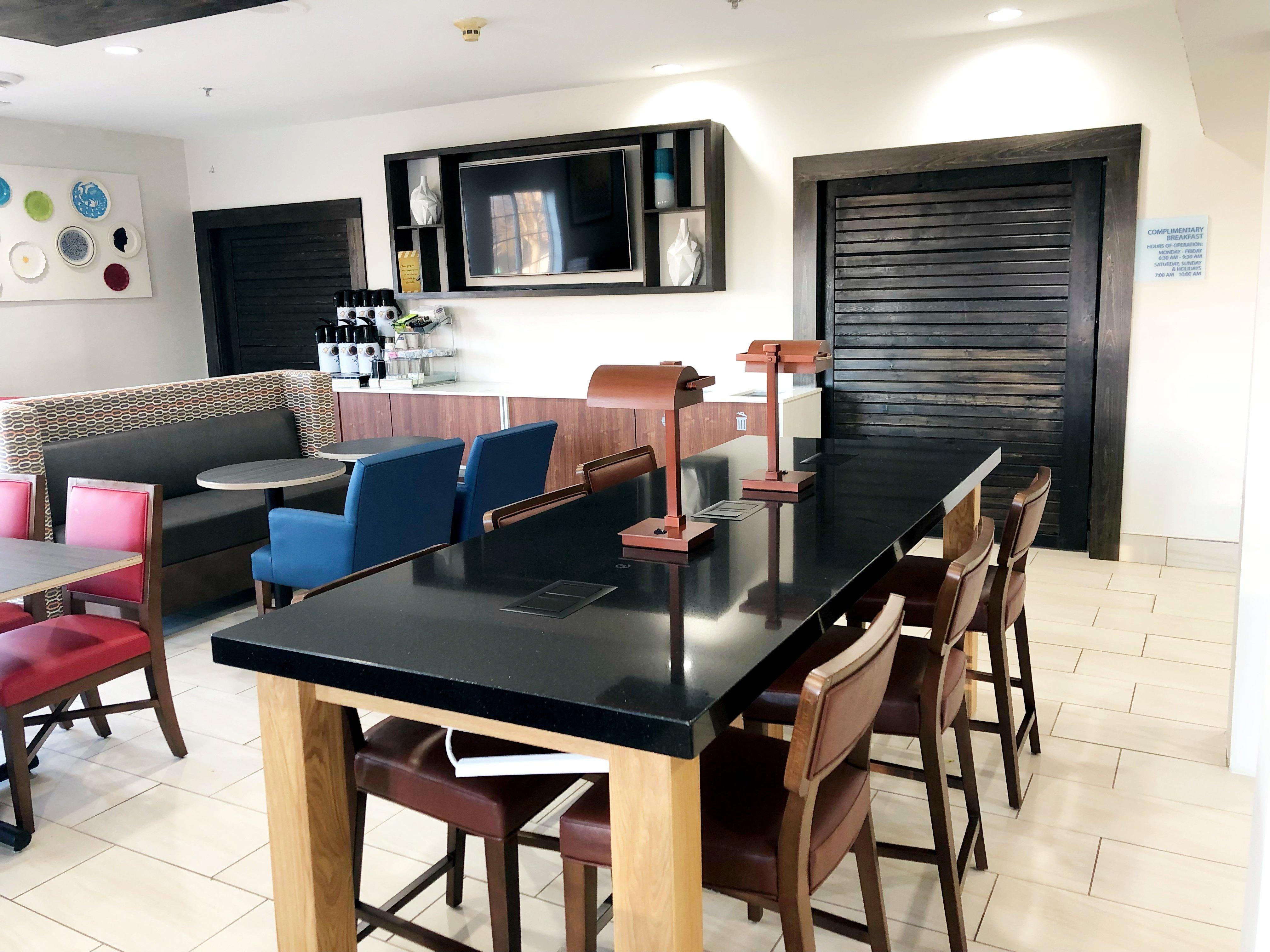 Holiday Inn Express & Suites Harrison By Ihg Eksteriør billede