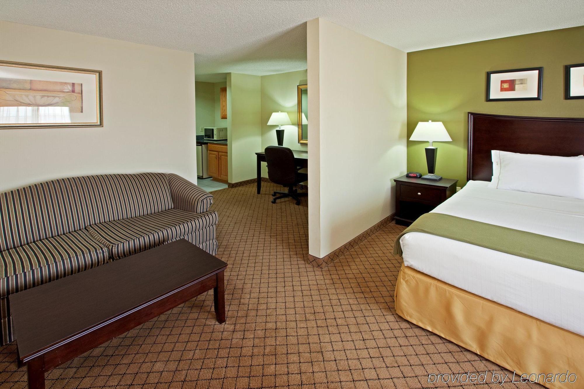 Holiday Inn Express & Suites Harrison By Ihg Værelse billede