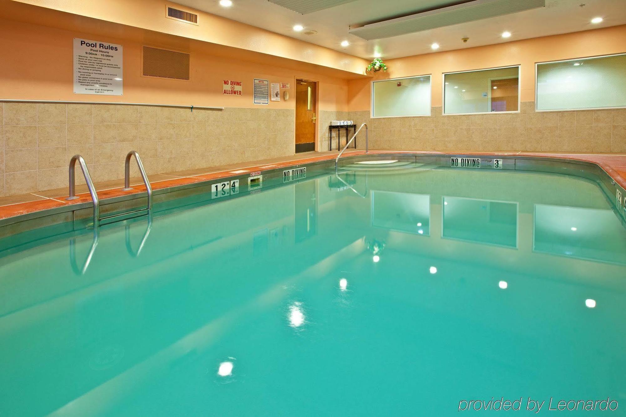 Holiday Inn Express & Suites Harrison By Ihg Faciliteter billede
